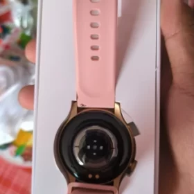 True AMOLED Smart Watch Ladies Screen Always Show Time photo review