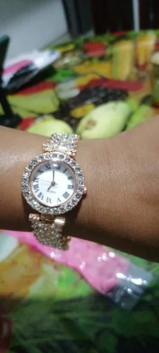 Roman Scale Diamond Women Bracelet Watches Steel Belt Love photo review