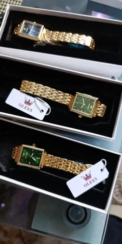 Women's Watches Gold Rectangular Dial Quartz Watch photo review