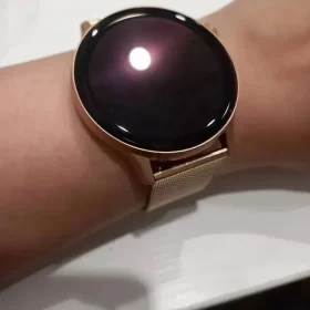 True AMOLED Smart Watch Ladies Screen Always Show Time photo review