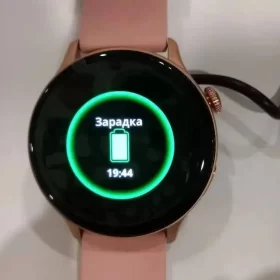 True AMOLED Smart Watch Ladies Screen Always Show Time photo review